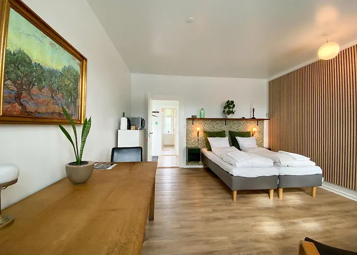 Bed and Breakfast Arslev 3*